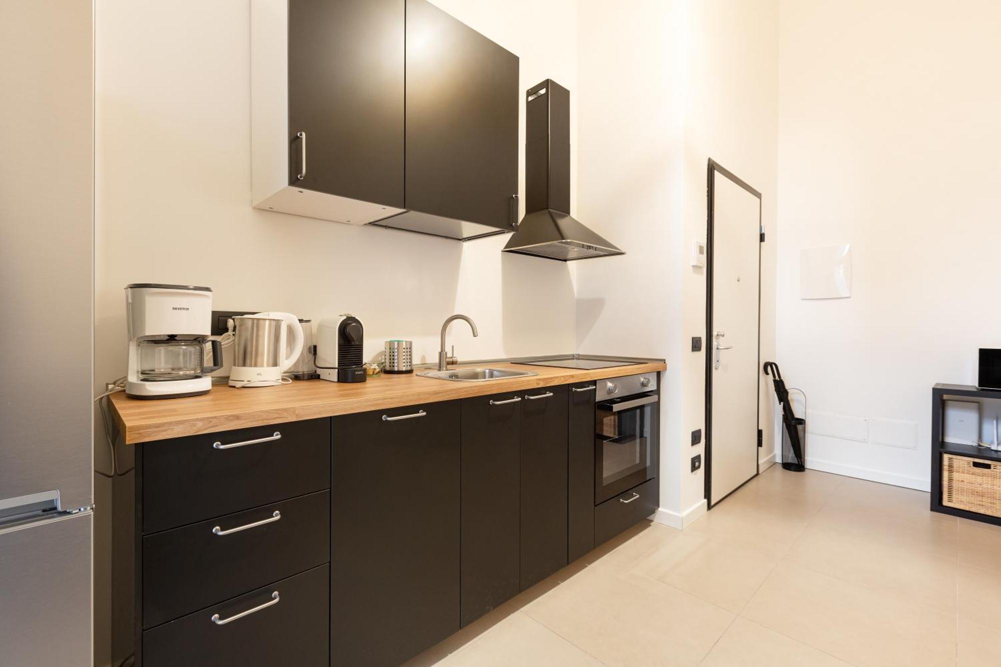 Cozy Corner With Balcony And Private Garage! Apartment Milan Luaran gambar